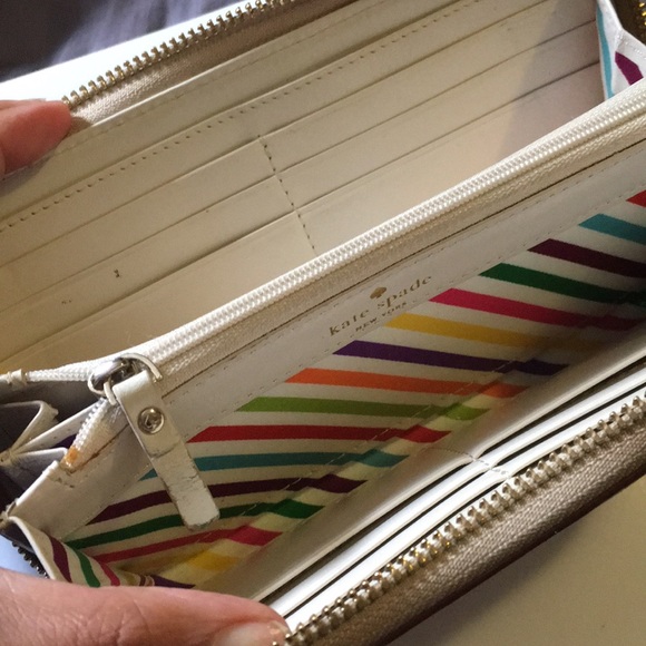 Kate Spade gold continental wallet - Picture 5 of 5